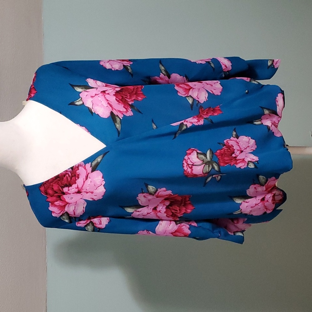 West Kei flower blouse
